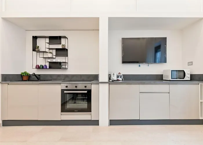 First Class Rome Apartments